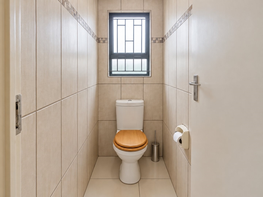 3 Bedroom Property for Sale in Forest Village Western Cape